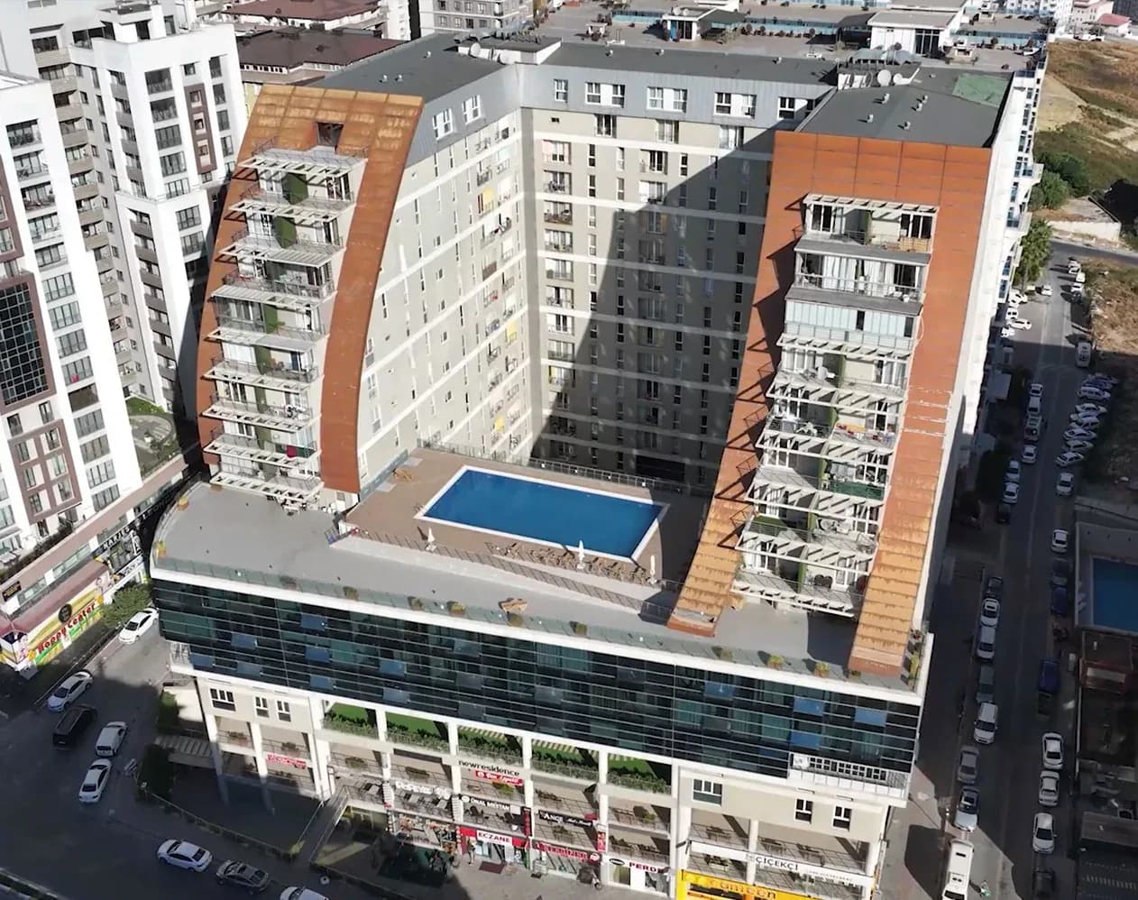 New Residence — image 3
