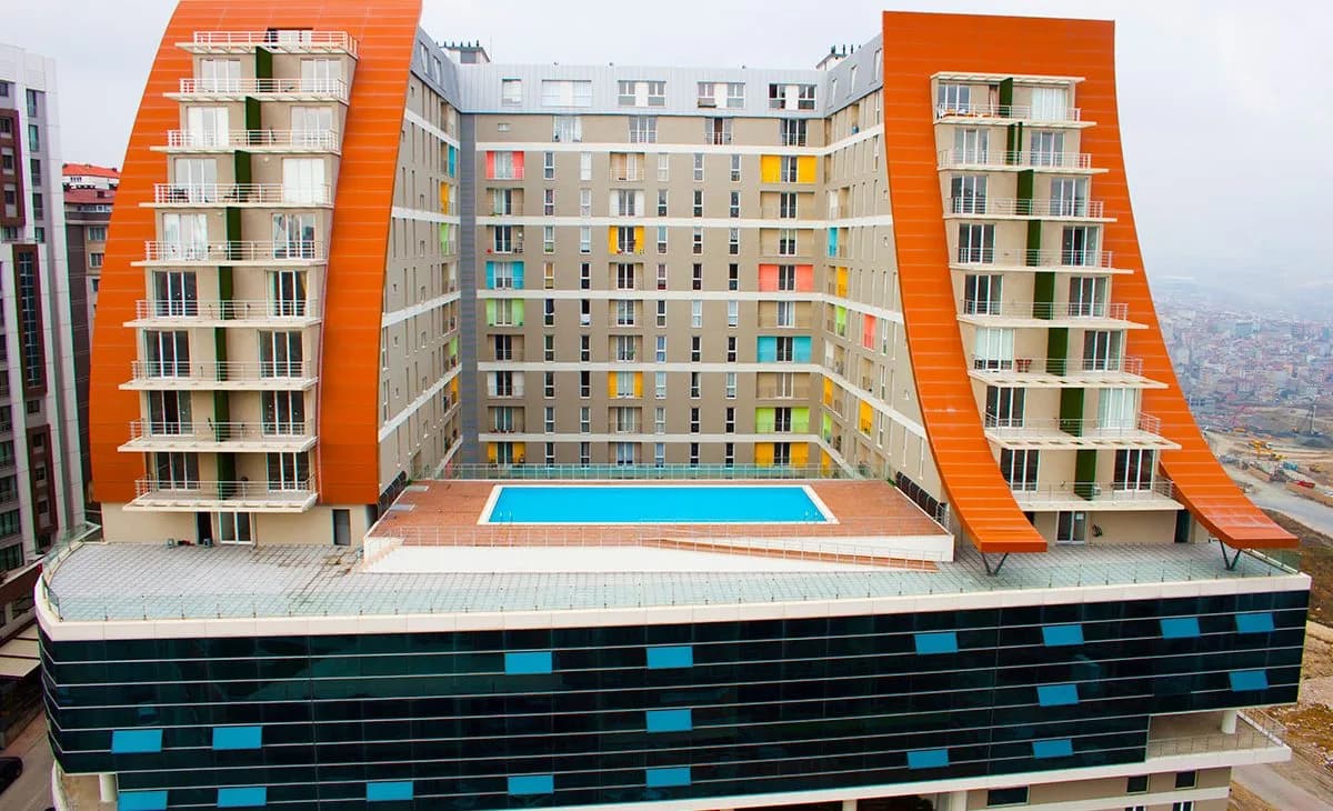 New Residence — image 5